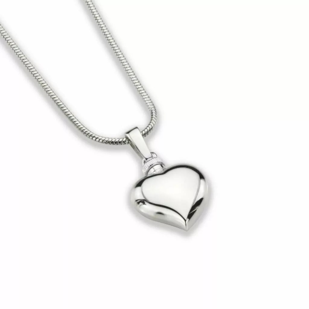 Silver ash pendant - heart