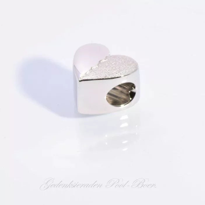 Silver ash charm - broken heart
