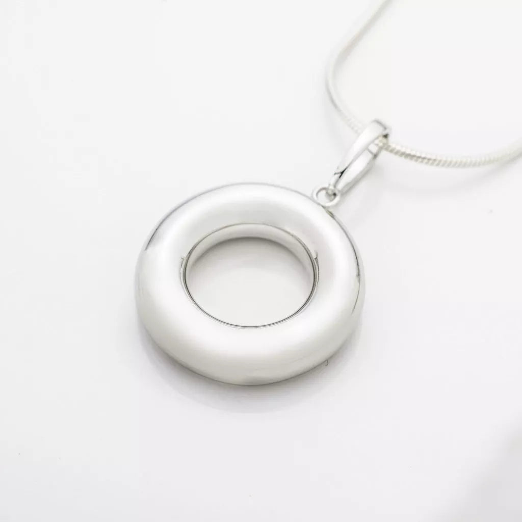 Silver ash pendant - Round with double ash chamber